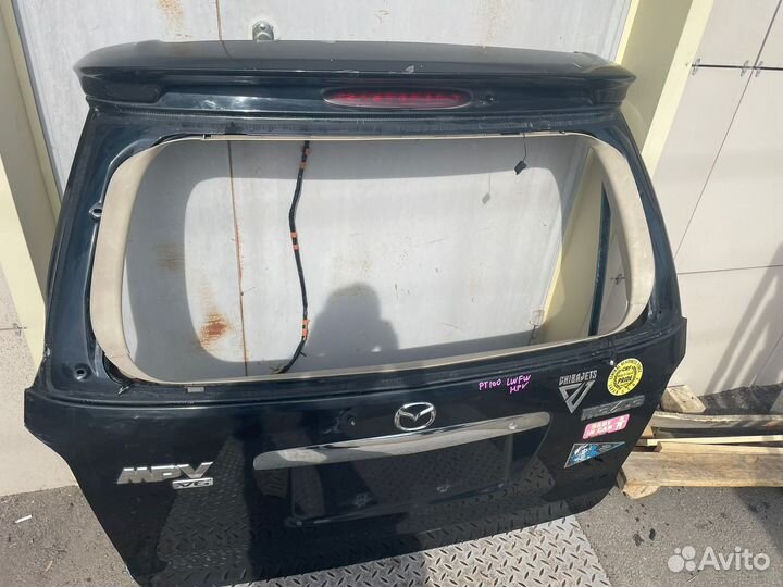 Крышка багажника Mazda MPV II