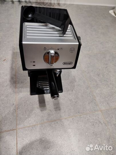 Кофемашина delonghi рожковая