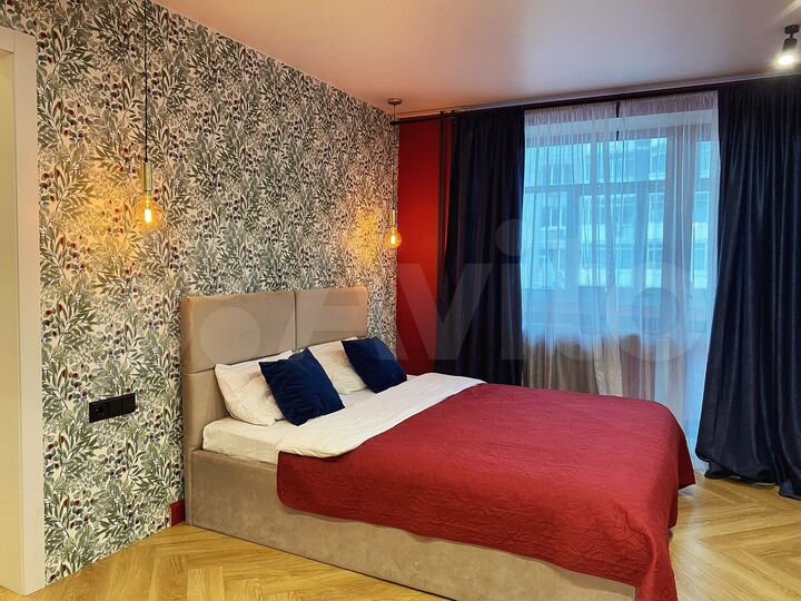 2-к. квартира, 79 м², 7/10 эт.