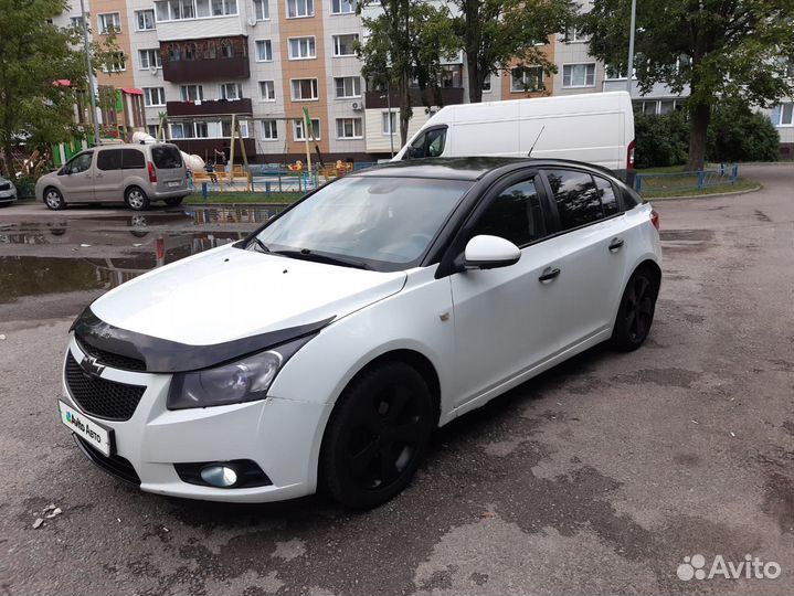 Chevrolet Cruze 1.8 AT, 2012, 285 000 км