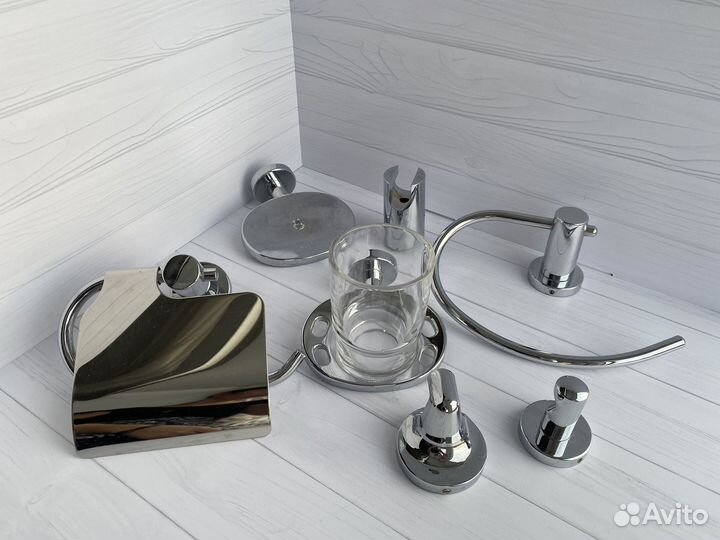 Держатель для туалетной бумаги пакетом