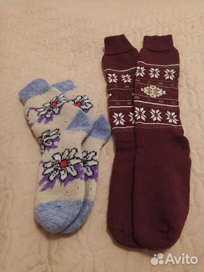 Носки женские и гольфы