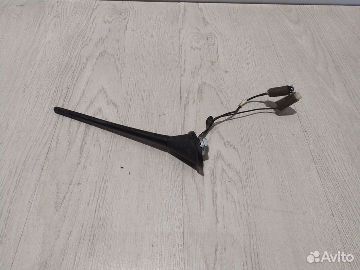 Антенна Geely emgrand EC7