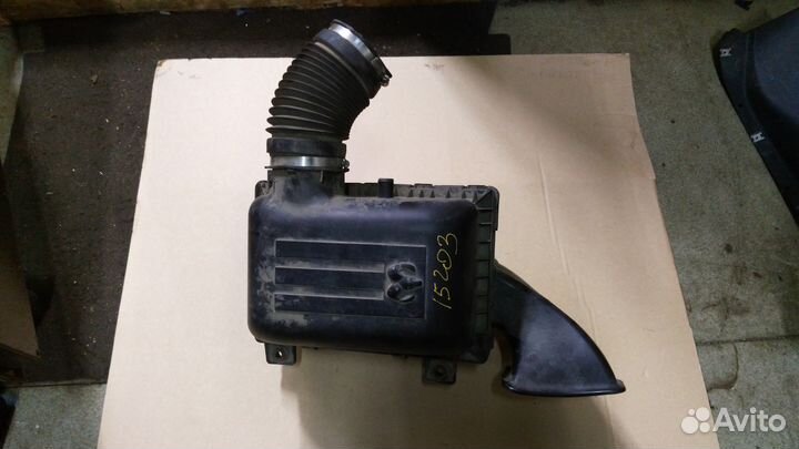 Корпус воздушного фильтра Dodge RAM 1500 4.7