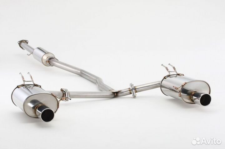 Новая выхлопная система Fujitsubo Legalis R Accord