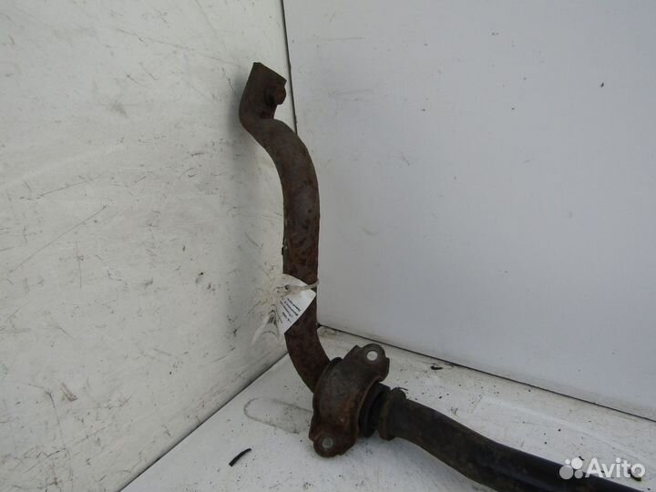 Стабилизатор передний Фольксваген Пассат 1998г