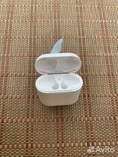 Кейс от airpods 2
