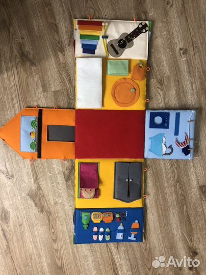 Развивающий игровой домик для детей