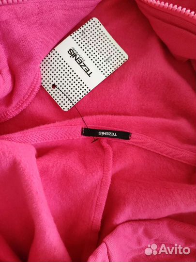 Спортивный костюм Tezenis новый