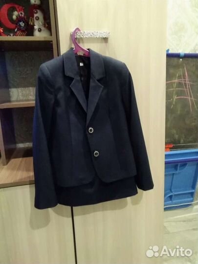 Школьный костюм на девочку