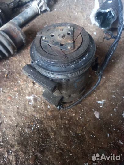 Компрессор кондиционера Infiniti FX35 vq35de