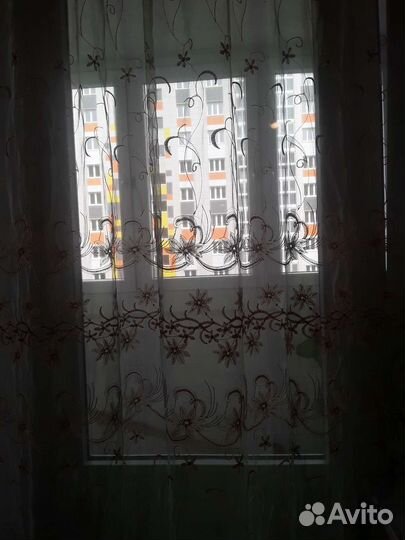 Шторы для гостиной.зала.изумрудный цвет