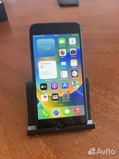 iPhone 8 plus 64gb