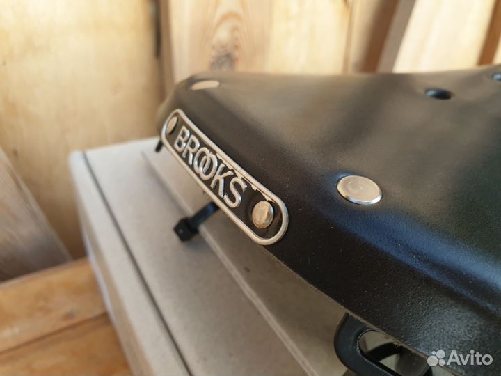 Седло Brooks B17 новое с Европы