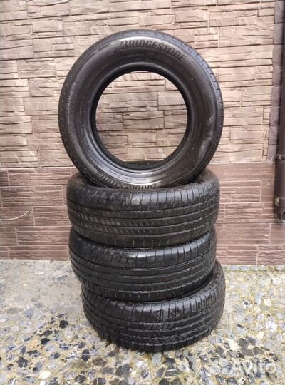 Bridgestone Turanza T005 215/60 R16 95V
