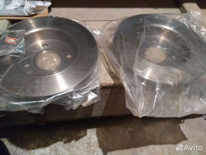Тормозные диски Opel Astra G (задние) + колодки