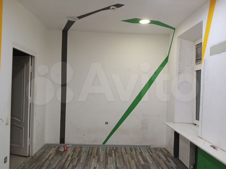 Производство, склад 30 м² рядом с метро