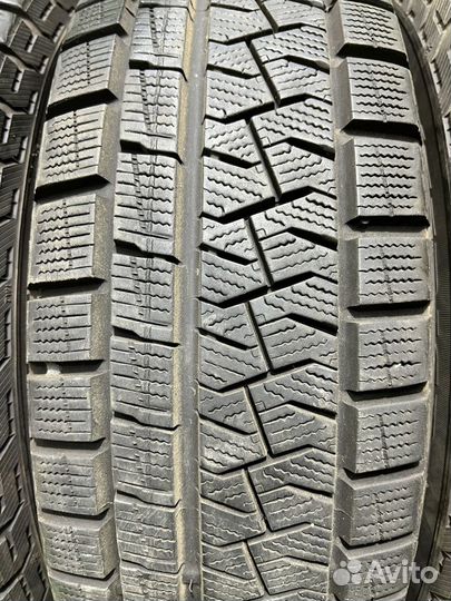 Pirelli Carrier Winter 165/70 R14 81Q