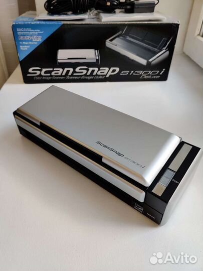 Сканер портативный Fujitsu ScanSnap S1300i