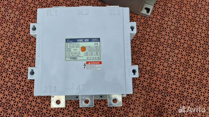 Магнитные контакторы Hyundai 440квт / 900Ампер