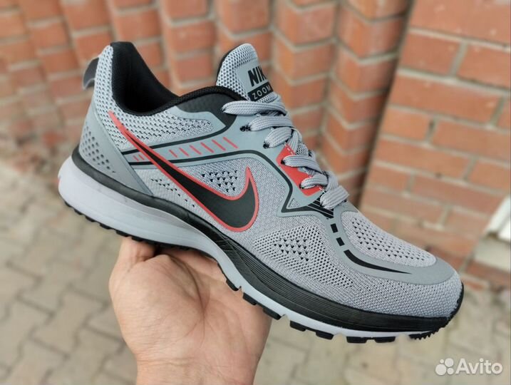 Кроссовки Nike Zoom