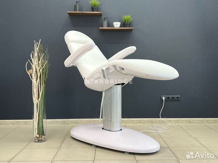 Косметологическое кресло