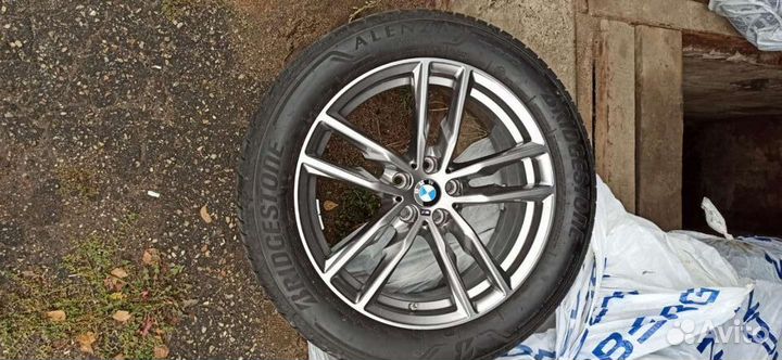 Диски BMW 698 M стиль в сборе