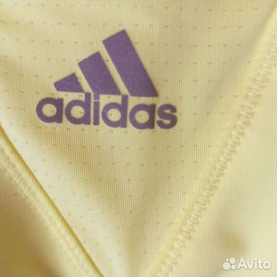 Топ спортивный женский adidas оригинал р-р М (44)