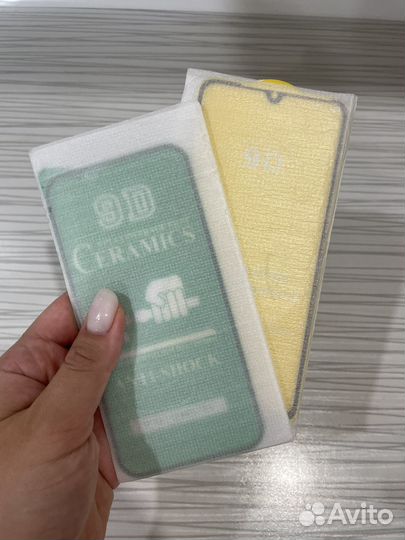 Защитные чехлы и стекла на iPhone 12/12pro