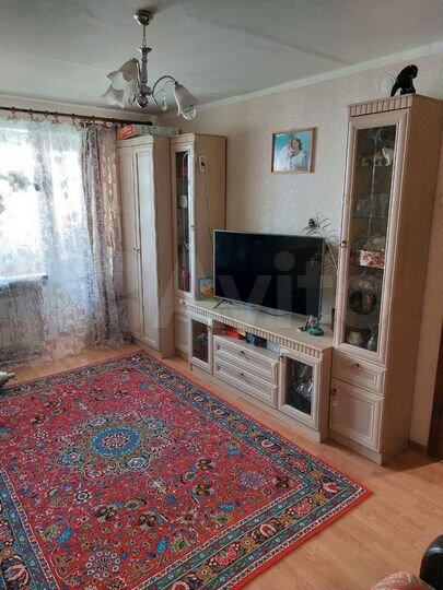 2-к. квартира, 48 м², 3/10 эт.