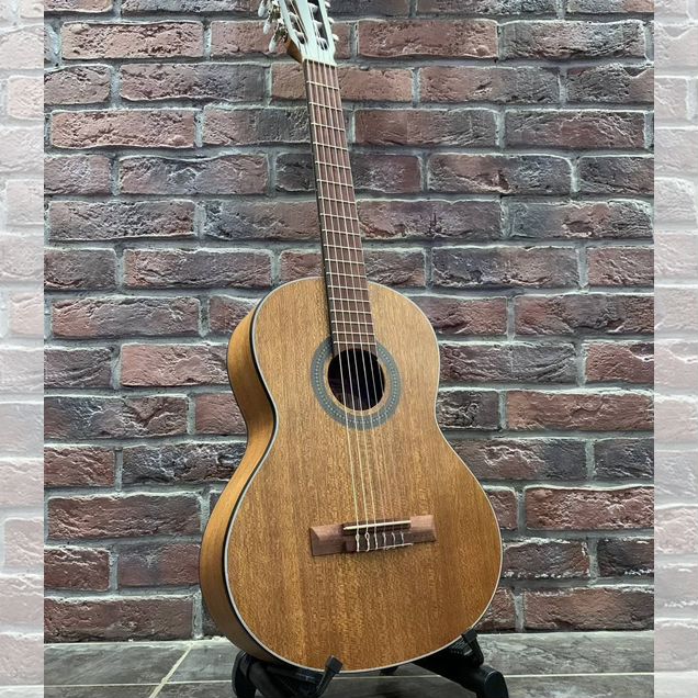 Классическая Гитара 3/4 (полный аналог Yamaha)
