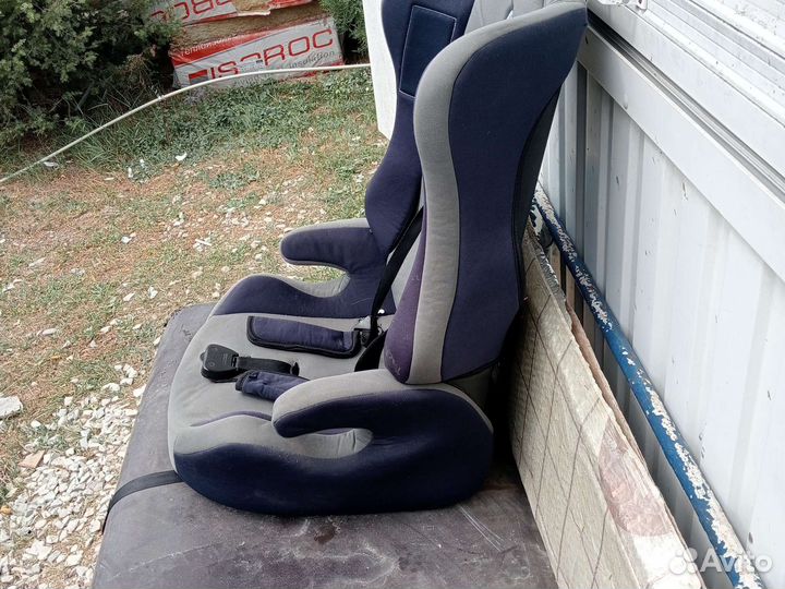 Автомобильное кресло maxi cosi