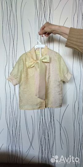 Продам блузку для девочки