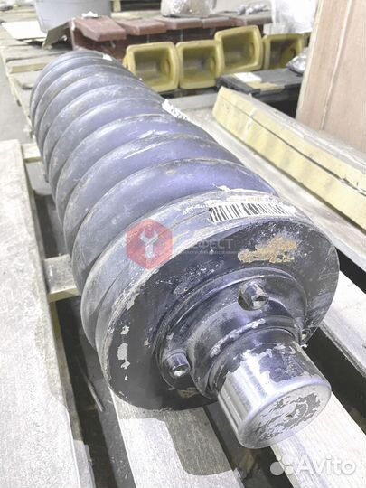 Натяжитель гусеницы Volvo EC290