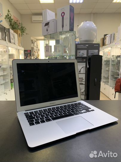 Б/У MacBook Air (13- 2013) I5 4/128Gb 1004 цикла