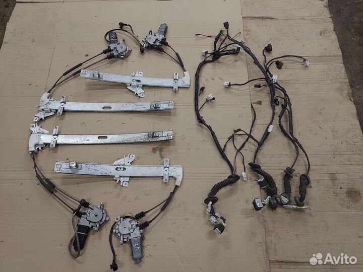 Стеклоподъемник Kia Sportage 1 1994-2006