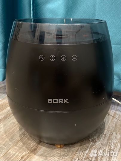 Воздухоочиститель Bork A801 Black