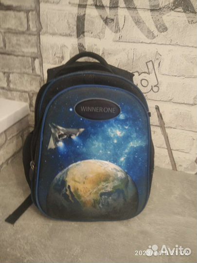 Школьный рюкзак