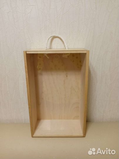 Деревянная коробка для бутылок