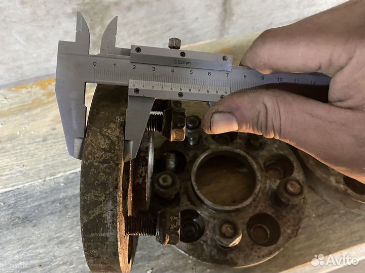 Проставки колесные 5х108