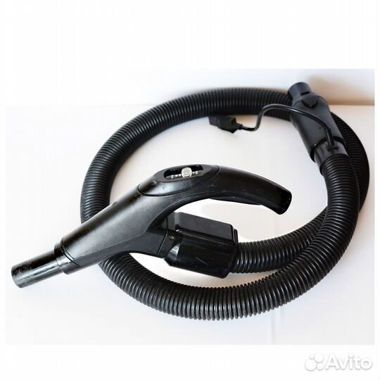 Шланг для пылесоса с управлением на ручке