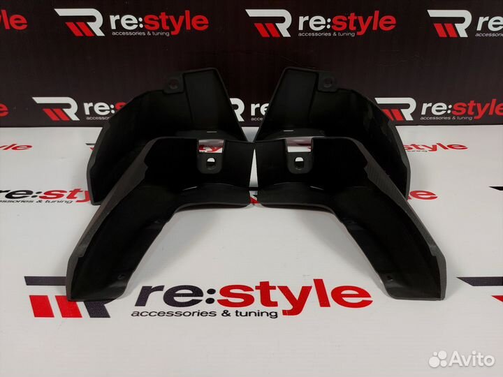 Брызговики Subaru XV с18г Черные