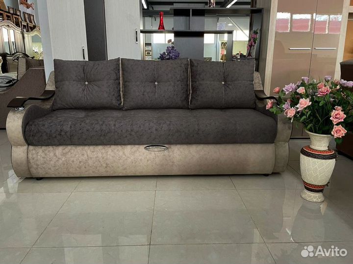 Современный диван