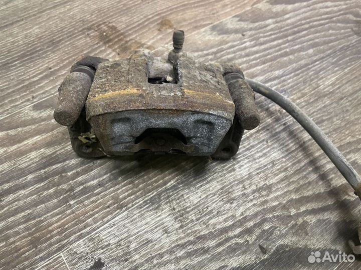 Суппорт тормозной зад правый ASX Lancer, Outlander