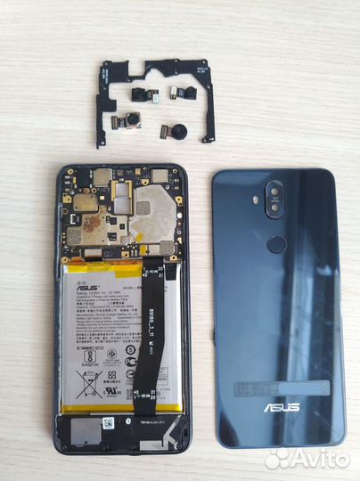 Разбор asus Zenfone 5 Lite zc600kl