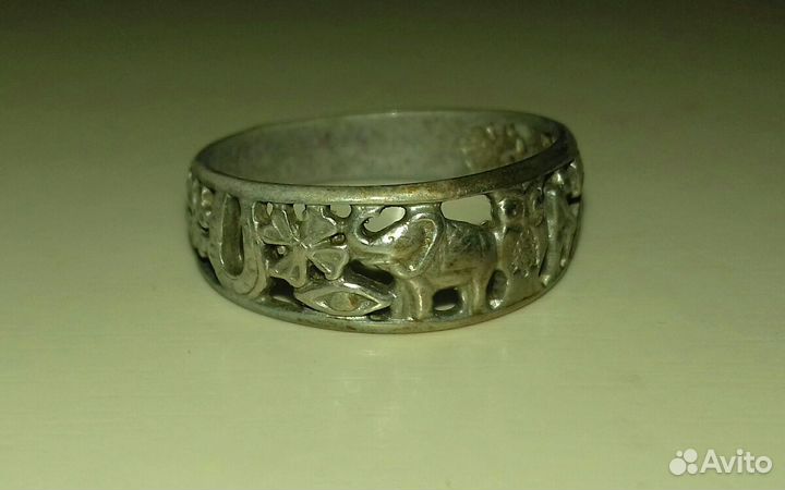 Серебряное кольцо