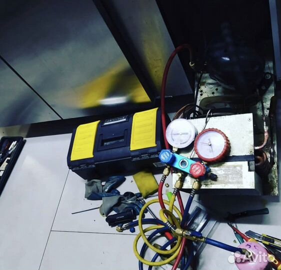 Ремонт холодильников и морозильных камер