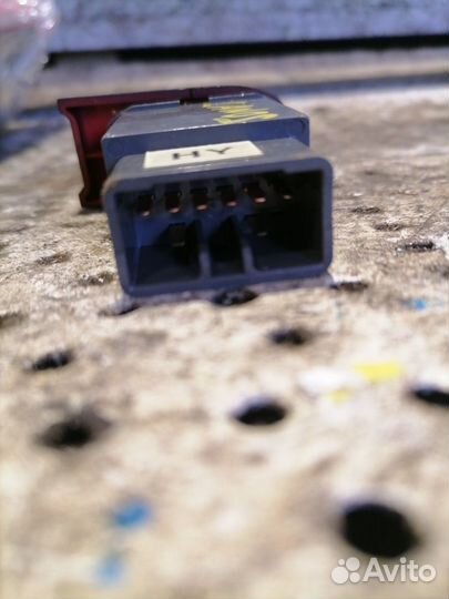 Кнопка аварийной сигнализации Chevrolet Lanos