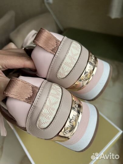 Кроссовки Michael Kors новые оригинальные