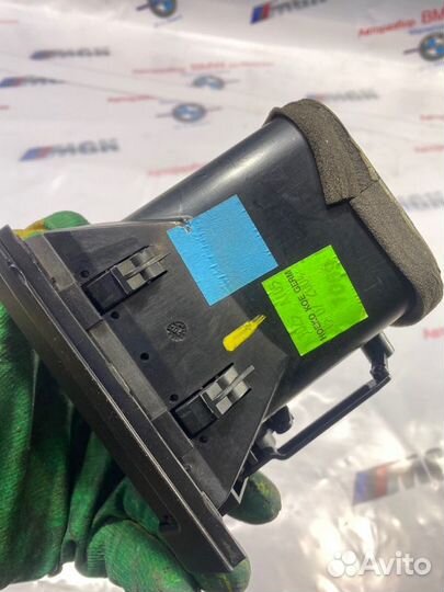 Дефлектор правый Bmw X5 E53 M54B30 2003